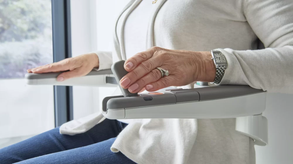Flow X Curved Stair Lift