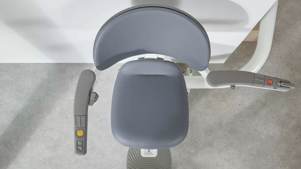 Flow X Curved Stair Lift